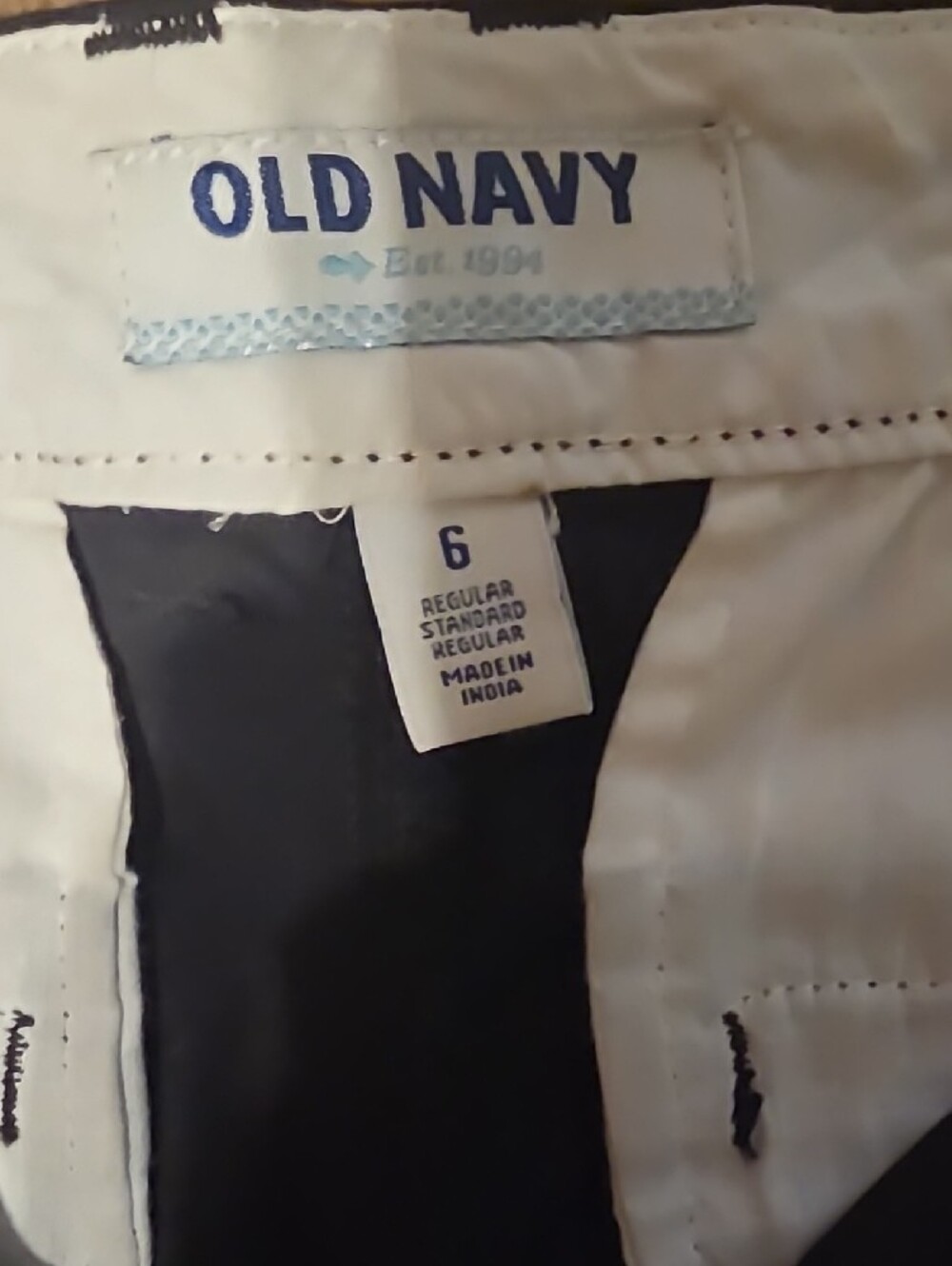 Old Navy Black Women's Bermuda Shorts‎ Classic Fit Casual Summer Cotton Pockets - Picture 3 of 6